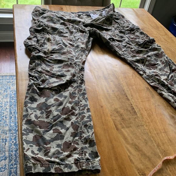 Rocawear Classic Fit Camouflage Cargo Pants (W42) - Picture 8 of 12